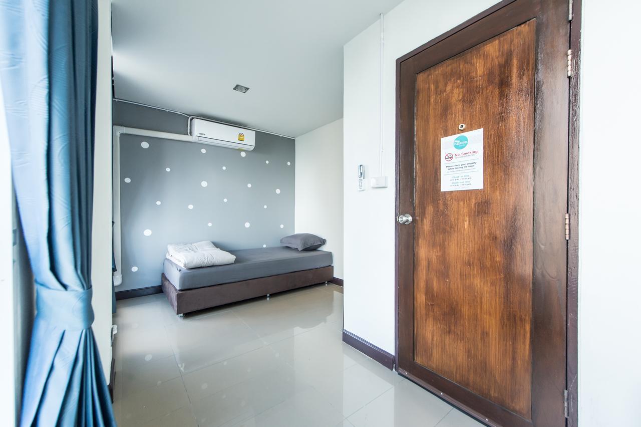 Full Stop. Hostel Τσιάνγκ Μάι Εξωτερικό φωτογραφία
